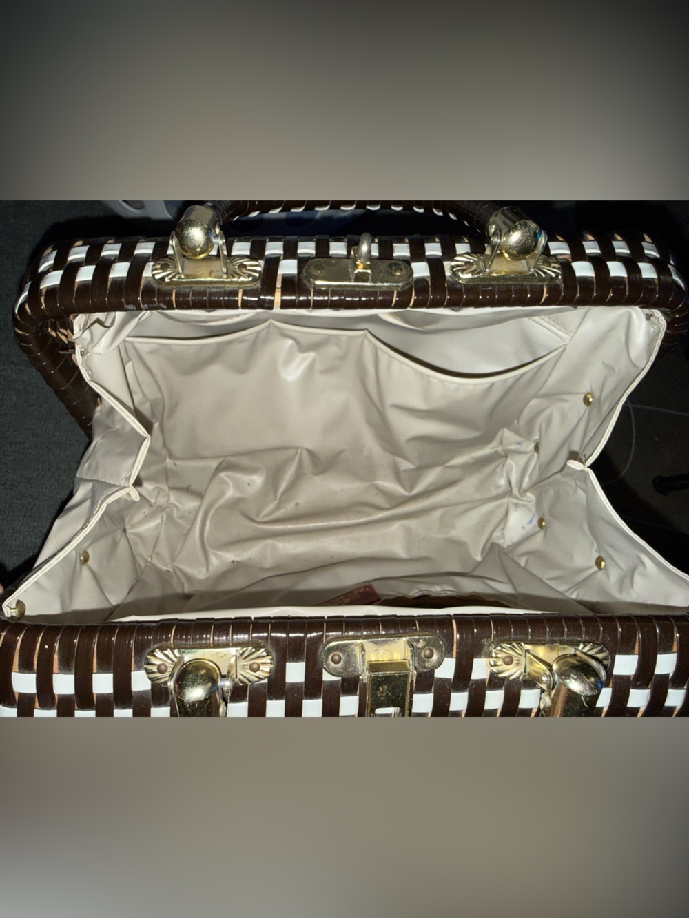 1960s Woven Two-Tone Brown & White Handbag - Picture 4 of 7